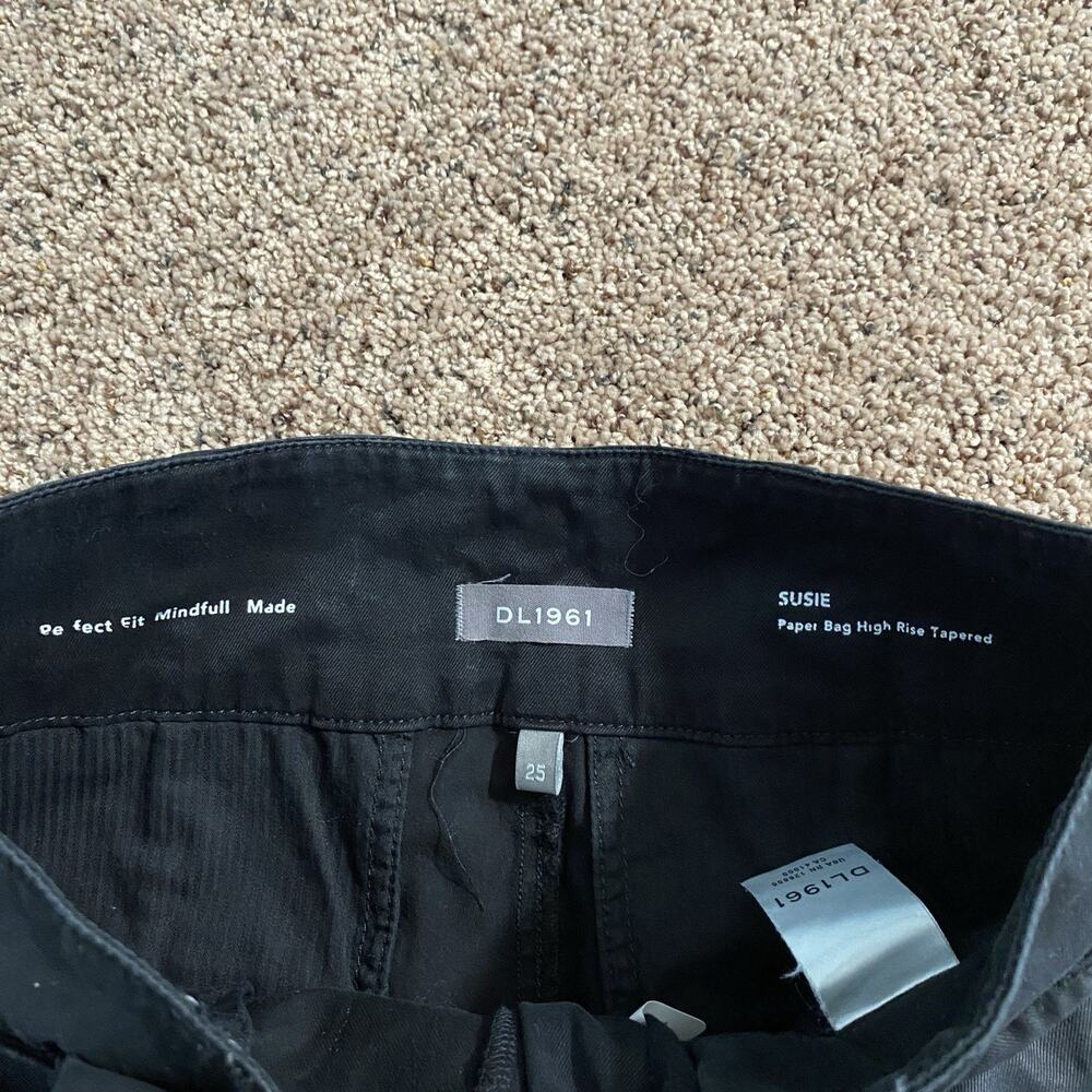DL1961 Black Susie‎ Paperbag High Rise Taper Pants Belted Size 25 - Picture 6 of 10